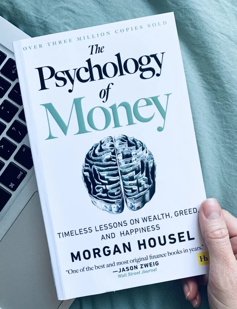 The Psychology of Money by Morgan Housel – Book Review & Key Takeaways